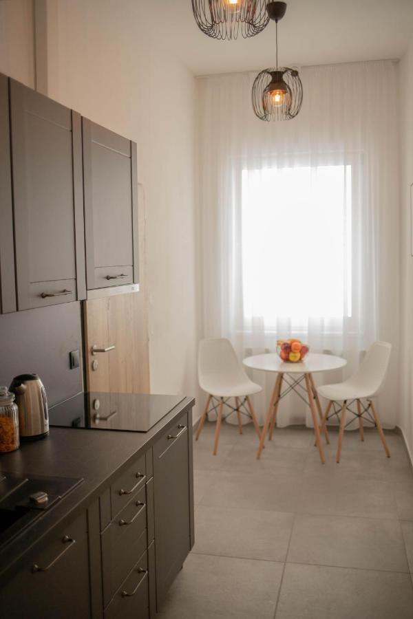 Apartamento Rezidence Kbely - Free Parking Praga Exterior foto