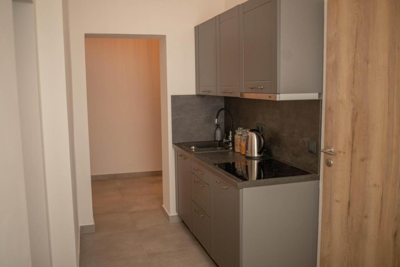 Apartamento Rezidence Kbely - Free Parking Praga Exterior foto