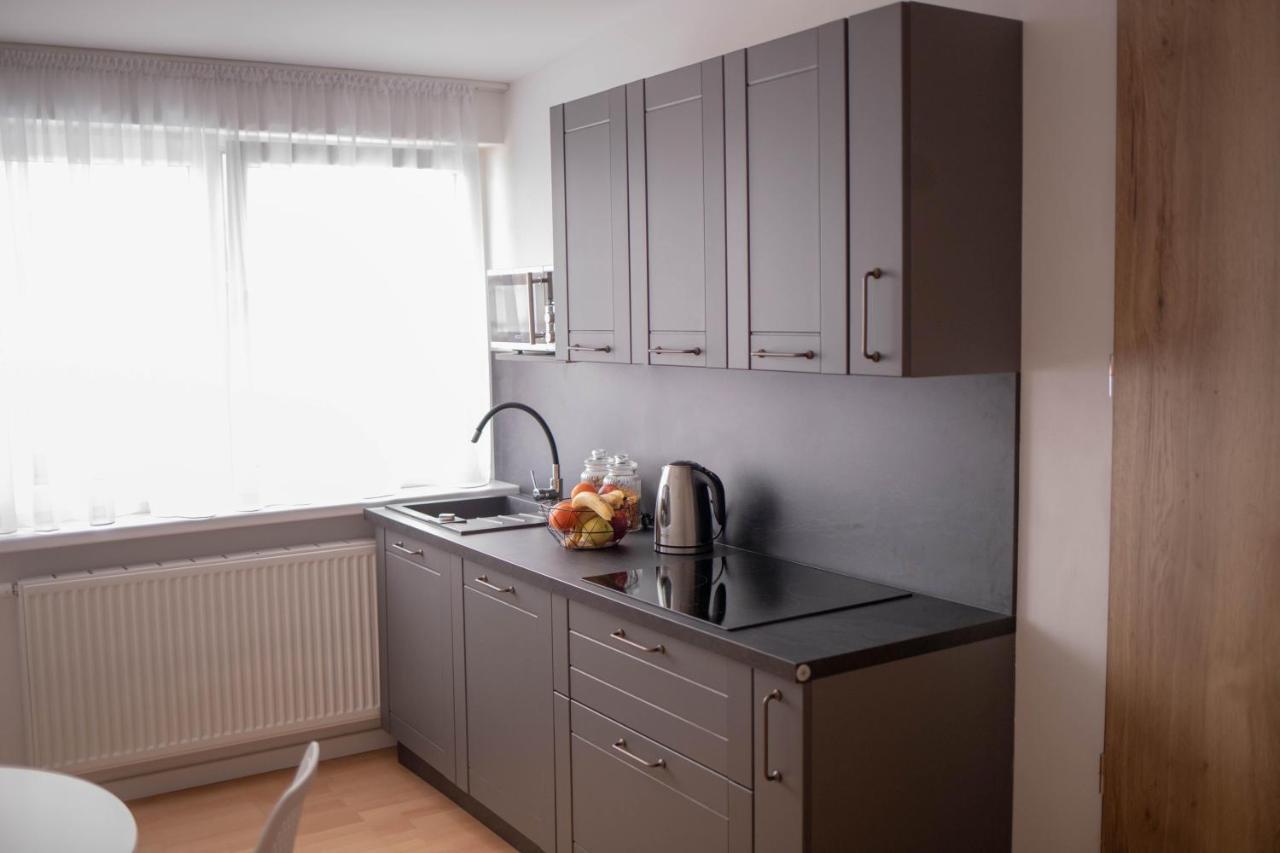 Apartamento Rezidence Kbely - Free Parking Praga Exterior foto