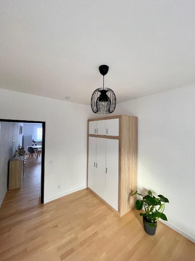 Apartamento Rezidence Kbely - Free Parking Praga Exterior foto